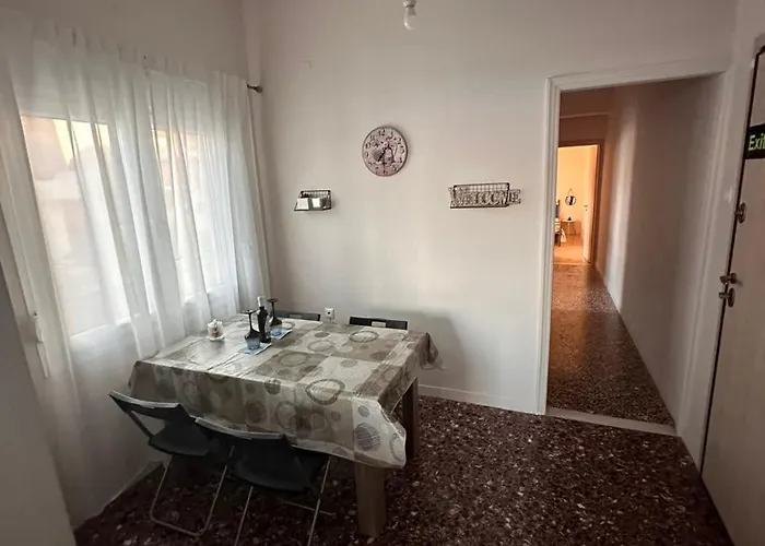 Beachview Chic Modern