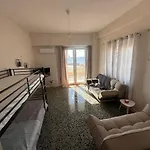 Beachview Chic Modern *