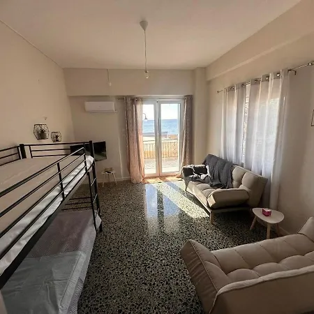 Beachview Chic Modern *