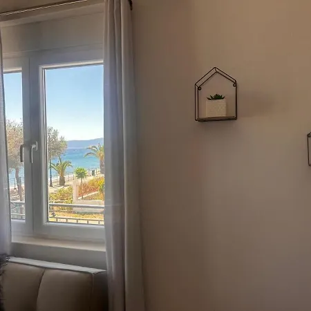 Beachview Chic Modern Ájoi Theódori