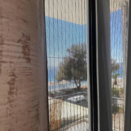Apartment Beachview Chic Modern Agioi Theodoroi